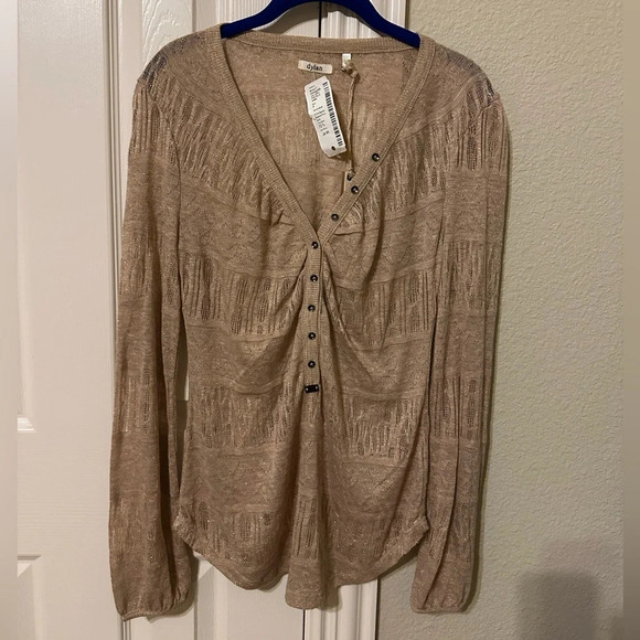 Dylan by Tru Grit Pointelle shirt in tan size Medium long sleeve.  New with tags - Picture 1 of 8